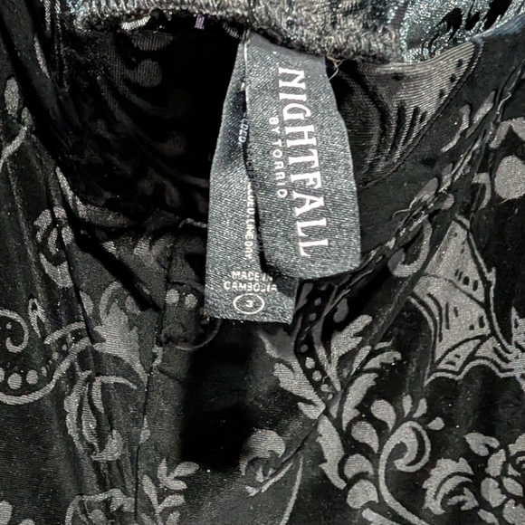 Torrid Black Velvet Pants with Floral Pattern - Picture 4 of 4